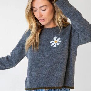 NATURAL LIFE: FLOWER DAISY ICON SWEATER